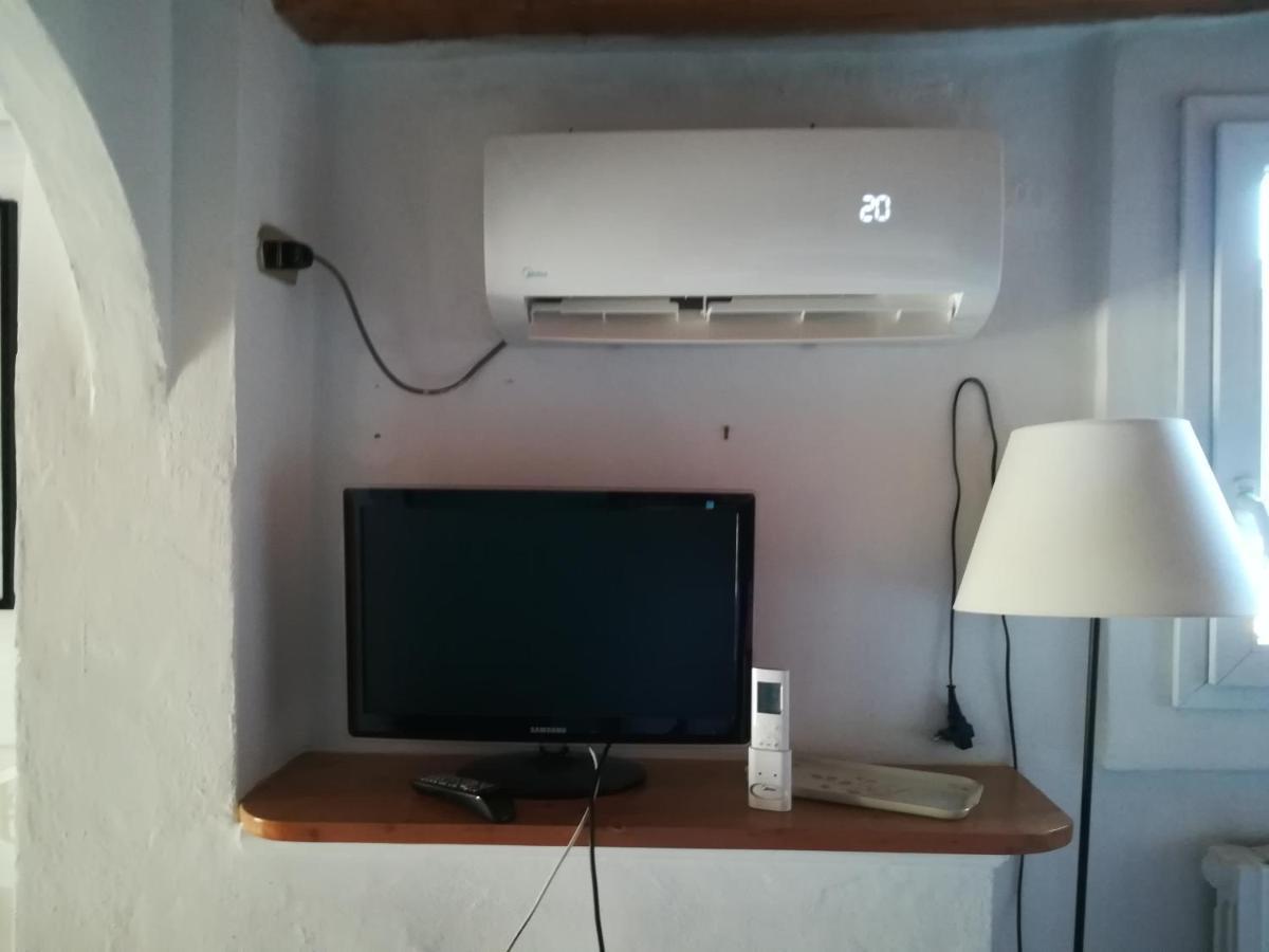 Alloggio Incantevole Sui Tetti Di Bolonia Exterior foto
